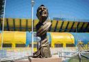 Profeta eterno en su tierra: Miguel Ángel Russo fue inmortalizado en el Gigante de Arroyito con una estatua