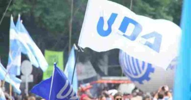 La UDA asegura que los salarios docentes en Santa Fe “son de pobreza” La UDA asegura que los salarios docentes en Santa Fe “son de pobreza”