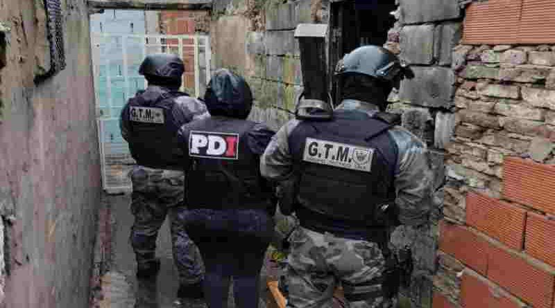 Desarticulan una banda dedicada a la venta de drogas en barrio Tablada