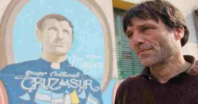 Liberaron al padre Paco Olveira, que había sido detenido en la marcha de los jubilados