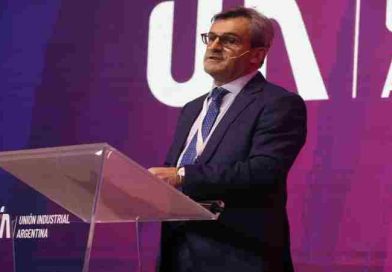 Con Milei ausente, la UIA celebrará el Día de la Industria en un escenario negativo