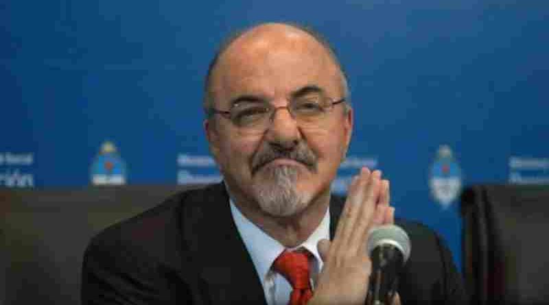 Carlos Tomada advirtió que “no es el momento adecuado para una reforma laboral en plena recesión”