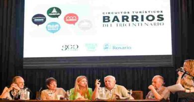 Se lanzaron los circuitos turísticos “Barrios del Tricentenario”
