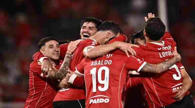 Independiente derrotó a Atlético Tucumán y revivió la ilusión de los Playoffs