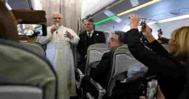 El Papa León XIV inició su viaje por Medio Oriente