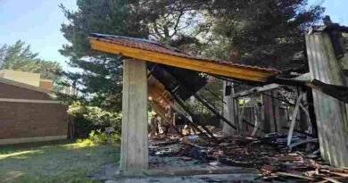 Identifican a menor de 15 años como presunto autor de incendio de parroquia en Pehuén Có