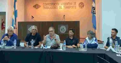 El sindicalismo activa contra la reforma laboral: Los gremios de transporte plantan bandera y la CGT agita con intendentes
