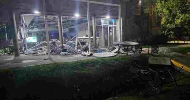 Una Nochebuena bajo tormenta, el temporal causó destrozos en Alvear