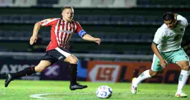 Estudiantes de La Plata goleó a Ituzaingó y avanzó en la Copa Argentina