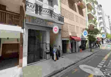 Una mujer y su hijo de siete años aparecieron muertos en un hotel de Recoleta