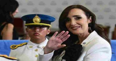 Modo opositor: Victoria Villarruel respaldó el reclamo salarial y pidió “retribución acorde” para los docentes