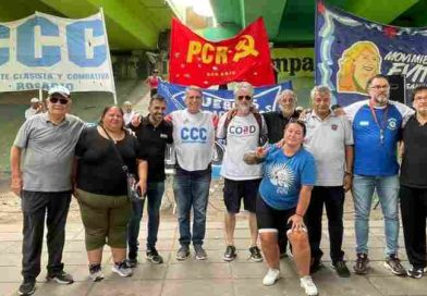 La CATT Rosario junto a Organizaciones Sociales se movilizaron en Circunvalación y Pte. Perón contra la Reforma Laboral