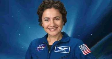 El simbólico juguete que llevará una astronauta a una misión espacial