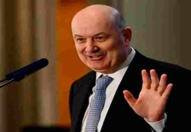 Sturzenegger alquiló 4 pisos y 24 cocheras por 720 millones de pesos en Diagonal Norte mientras el Gobierno impulsa el “alquiler cero”