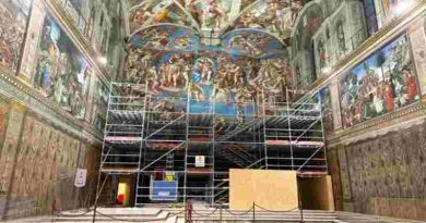 El Vaticano inició una profunda limpieza del Juicio Final de Miguel Ángel en la Capilla Sixtina