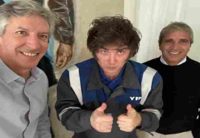 Juega al misterio: Caputo prometió “novedades” en beneficios de los argentinos