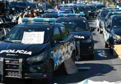 Conflicto policial en Santa Fe: “Este gobierno no tiene mano dura sino diarrea”