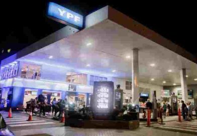 Chau naftas: 2 de cada 3 personas que entran a una estación de servicio van a la tienda sin llenar el tanque