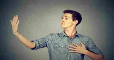 Despreciando la ética del monólogo narcisista