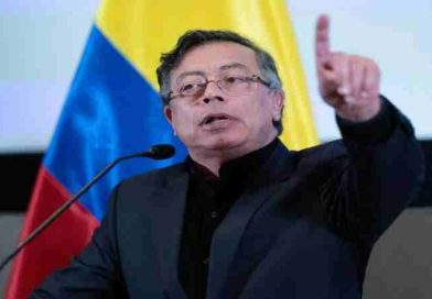 Colombia: una congresista del oficialismo busca suspender a Gustavo Petro