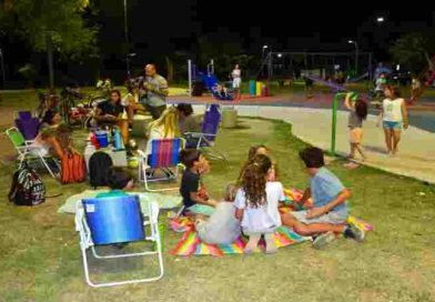 Invitan a participar de picnics nocturnos para disfrutar a pleno de las plazas barriales