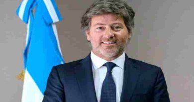 Un gobierno con números en rojo: encuesta reveló que hay ministros que tienen peor imagen que Adorni