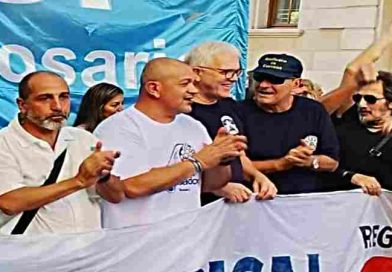 Walter Palombi en la Marcha por los 50 años del golpe de Estado: “La juventud es la respuesta ante quienes quieren ocultar la verdad”