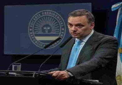 Adorni: El fiscal Pollicita citó a la escribana que intervino en la compra del departamento en Caballito