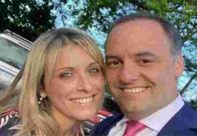 La Justicia citó a declarar a las cuatro mujeres que le prestaron dólares a Adorni para los departamentos