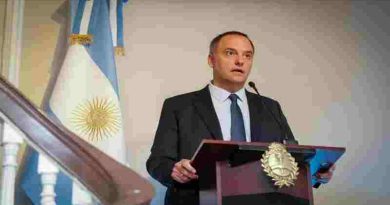 El patrimonio de Adorni acumula, entre gastos y deudas, más de US$ 800.000