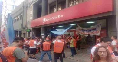 Conflicto bancario en Rosario: Dictan conciliación obligatoria tras el cierre de una sucursal del Banco Entre Ríos