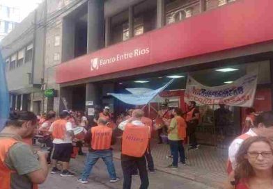 Conflicto bancario en Rosario: Dictan conciliación obligatoria tras el cierre de una sucursal del Banco Entre Ríos