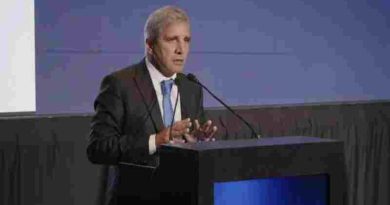 Caputo sobre la reforma del Banco Central: “La más importante de los últimos cien años”
