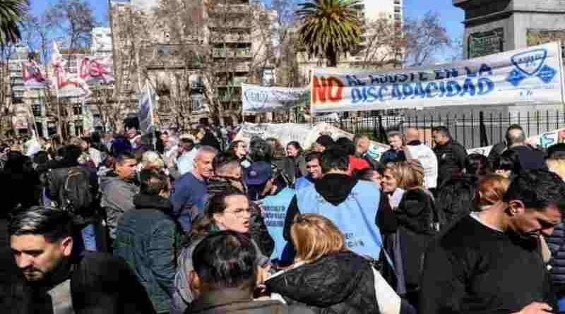 Este jueves un sector de la discapacidad vuelve a las calles para exigir la implementación efectiva de la ley