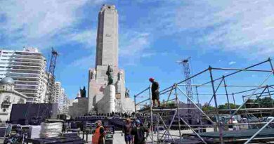 Rosario se prepara para vivir una noche histórica con Fito Páez en el Monumento a la Bandera