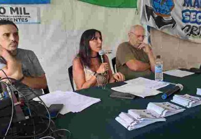 Gremios locales instalaron la carpa de la resistencia en Plaza San Martin