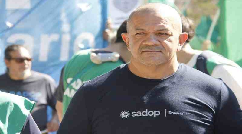 Escuelas abiertas pero sin clases ni actos