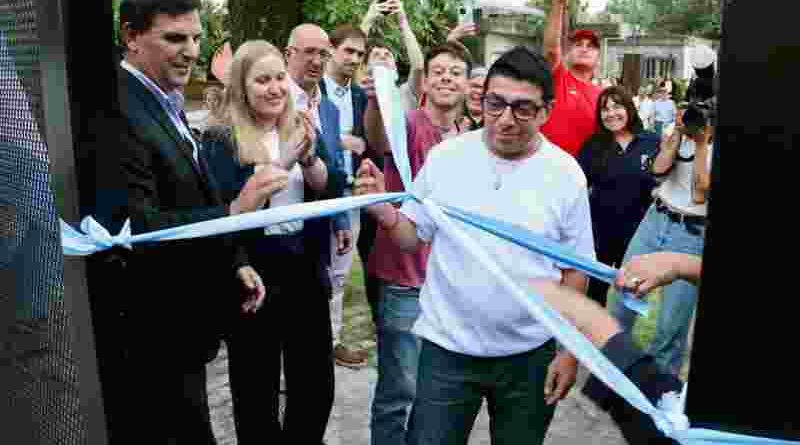 La provincia inauguró en Roldán el primer dispositivo de abordaje de adicciones destinado a adolescentes