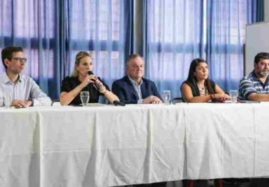 San Cristóbal: La provincia asiste a familias y refuerza la contención en las escuelas