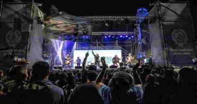 Vigilia de memoria: Rosario honra a sus héroes de Malvinas