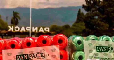 Tucumán: Una antigua fábrica cortó la luz, cerró las puertas y dejó afuera a 75 operarios