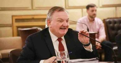 Felipe Michlig admite el “naufragio electoral” de Pullaro, ante el público pedido de sumar a LLA a Unidos