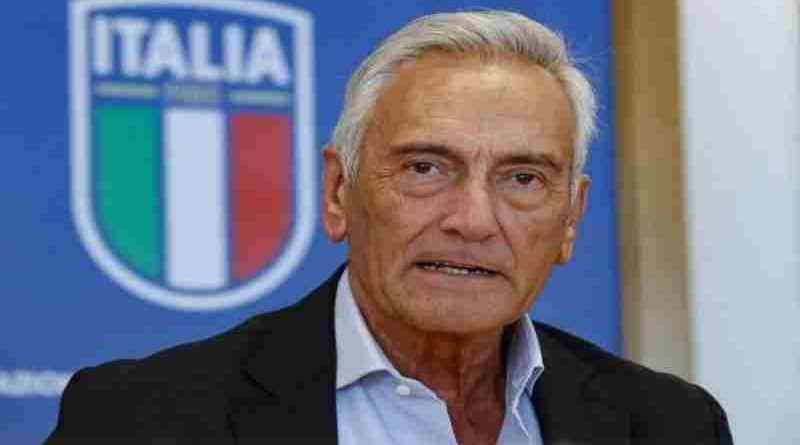 Crisis post eliminación: renunció el presidente de la Federación Italiana de Fútbol