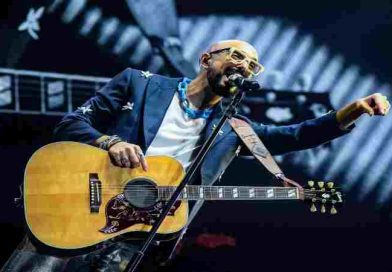 “Rosario, siempre aquí te espero”: Abel Pintos con la sencillez de siempre celebró sus 30 años en la música