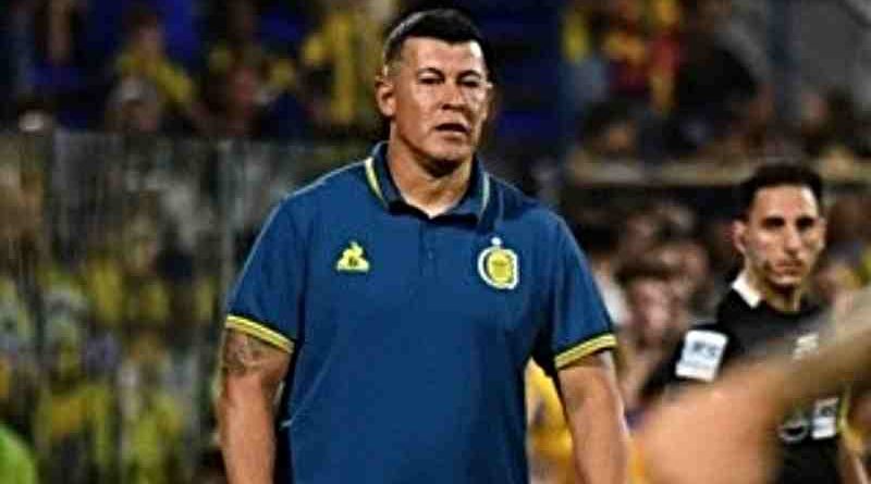 Almirón valoró el triunfo canalla: “El equipo lo merecía, hizo un desgaste todo el partido”