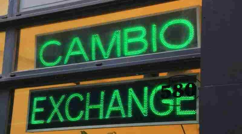 El Banco Central le impuso una dura sanción a una casa de cambios que vinculan con “Chiqui” Tapia