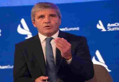 Caputo destacó crecimiento de crédito a pymes