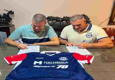 Central Córdoba tiene entrenador: Cacho Sialle estampó su firma para hacerse cargo del primer equipo charrua