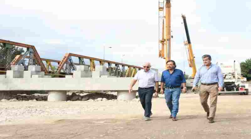 El gobernador Sáenz: “No voy a dejar de gestionar el cumplimiento de las obras”