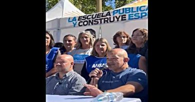 “Hola Maxi, te mandan saludos los fascistas”: El duro mensaje de Martín Lucero a Pullaro desde la Carpa Blanca